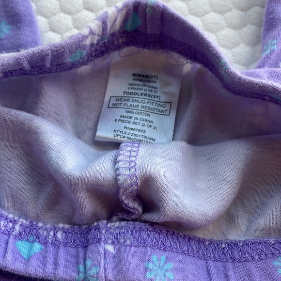 Disney Frozen Pajamas Size 3T - Picture 6 of 6